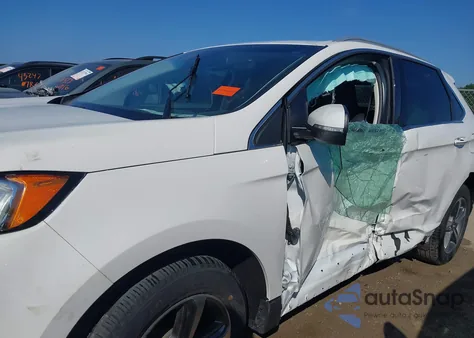 2020 Ford Edge Titanium z USA, uszkodzony, nr VIN 2FMPK4K98LBB19098